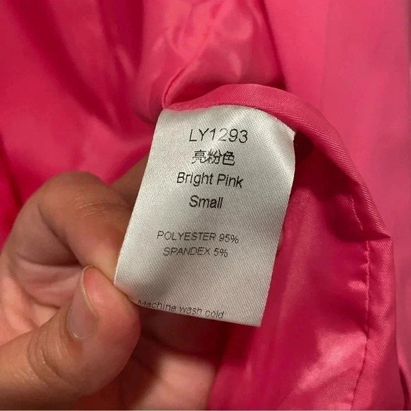 NWOT Bright Pink Blazer Size Small - Picture 8 of 8